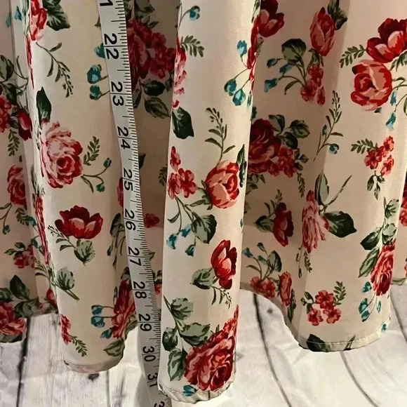 SHOW ME YOUR MUMU floral print dress size small - Picture 6 of 7